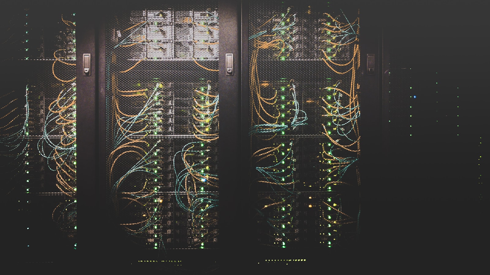 Server Rack Cabling